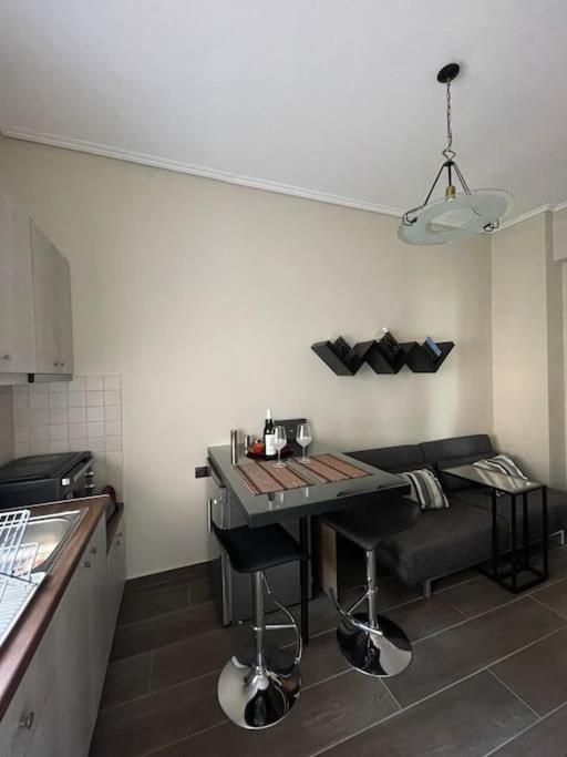 City Apartment Corinth Екстериор снимка